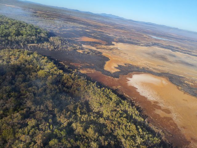 The fire burnt around 1200 hectares of the marine plain.